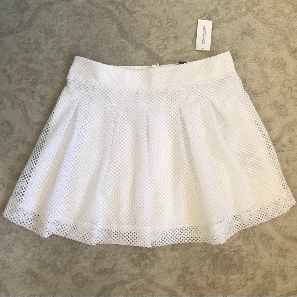 Banana Republic white skirt